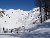 Pomeriggio soleggiato di fine inverno sulle nevi della Val Carisole il 2 febbraio 2010 - FOTOGALLERY